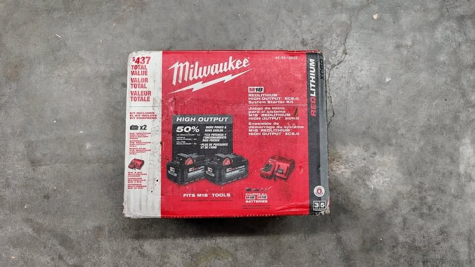 NEW MILWAUKEE M18 18-Volt Lithium-Ion High Output Starter Kit with Two 6.0 Ah Batteries and Charger