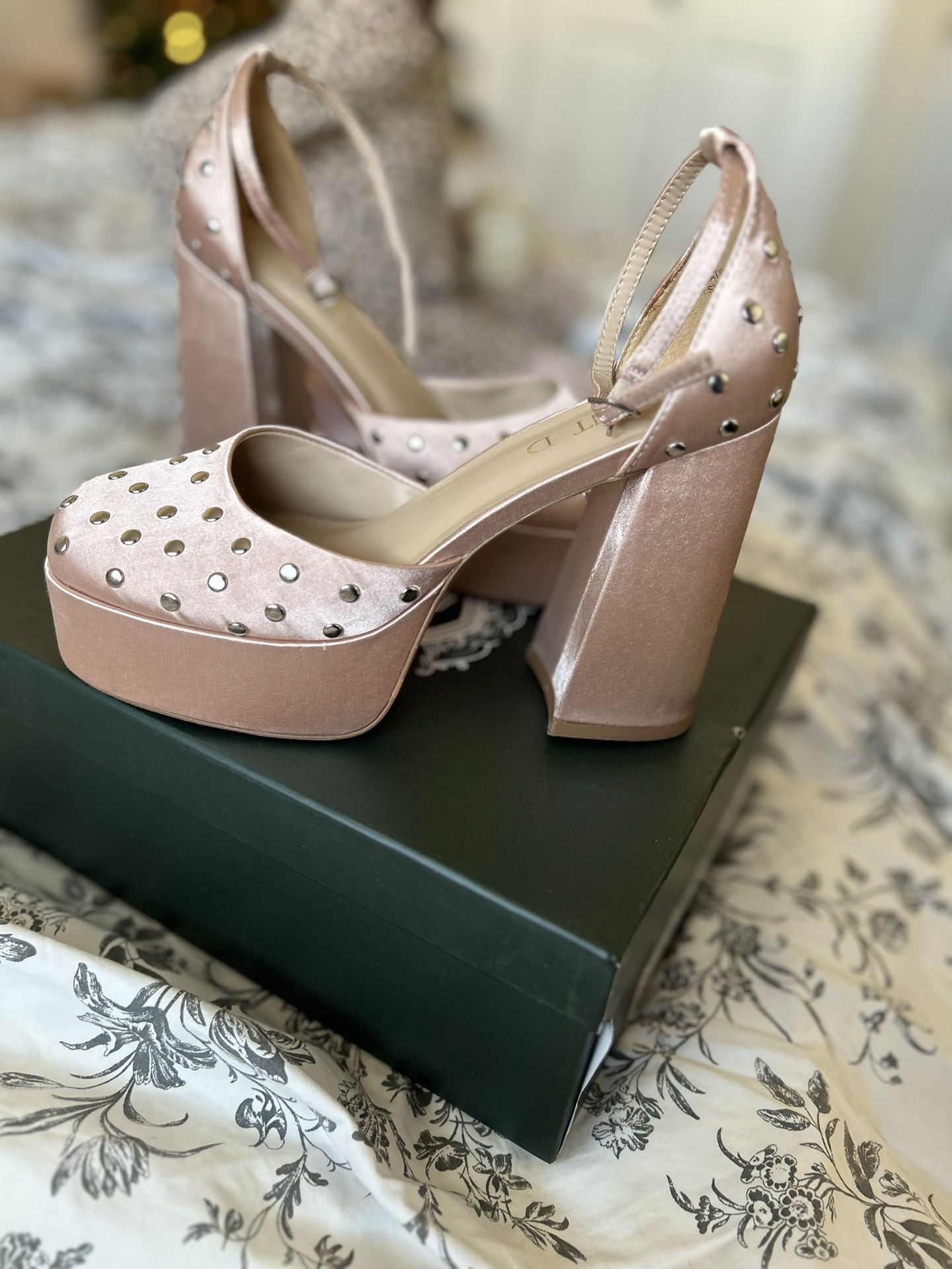 Silent D   “Grace Mary Jane” Heels