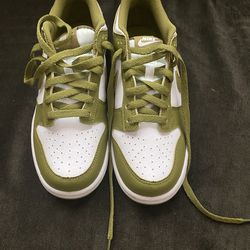 Nike Dunk Low Retro-Green and White