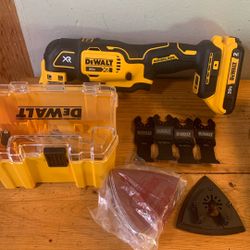 Dewalt Multi Tool 