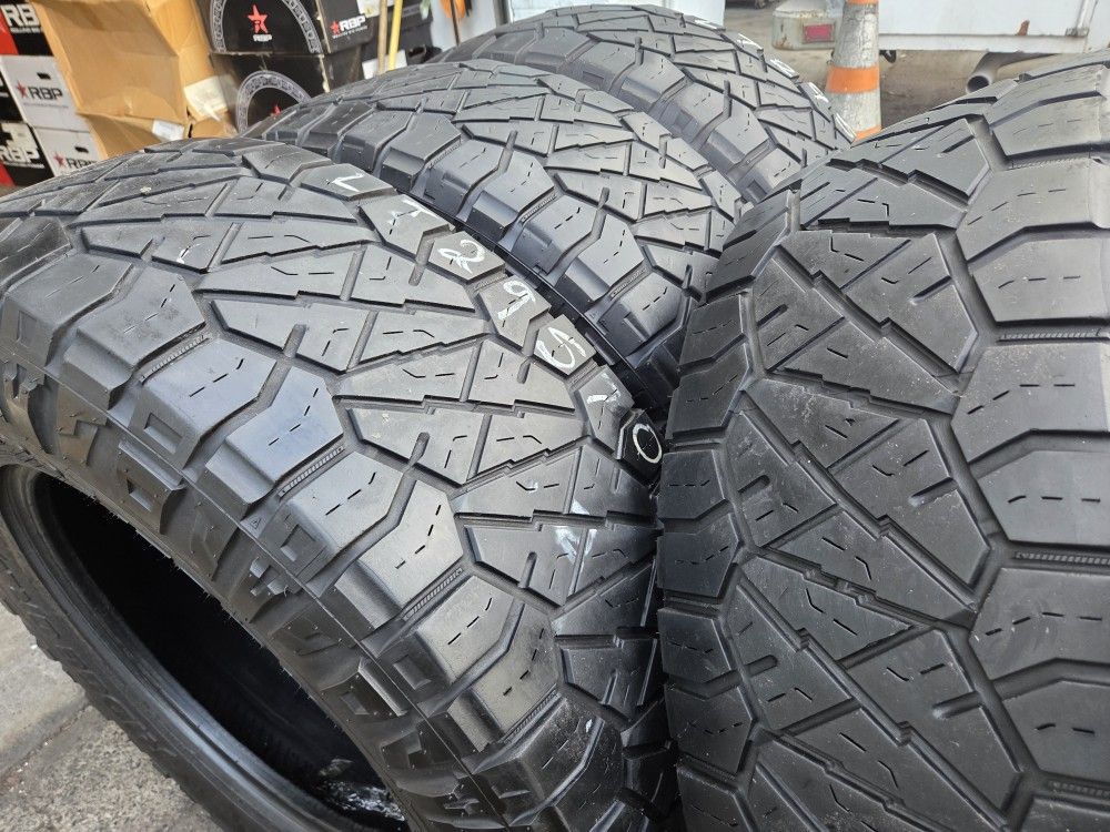 4 used tires Lt295 70r18 Nitto Ridgrappler $280.00 all 4