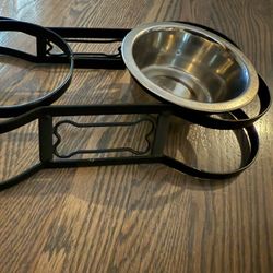 Cute Wrought Iron Metal Dog Dish And Bowl 