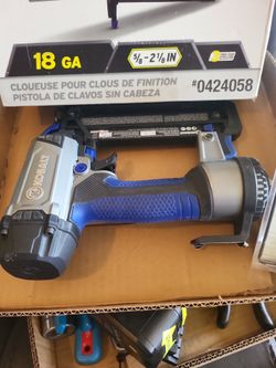 Brad nailer gun kobalt 18 ga, 5/8- 2 1/8 in , unused EXCELLENT CONDITION, E MESA