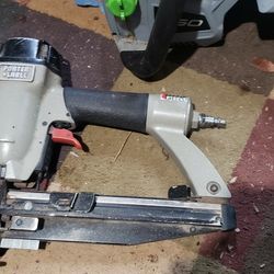 16 Gauge, Senco Finish Nailer, 