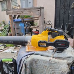 DeWalt Leaf Blower