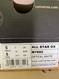 New White Converse -women’s size 8