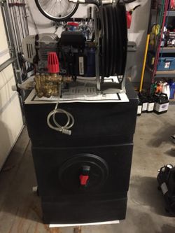 Powerwasher With Tank, Hose And Wand