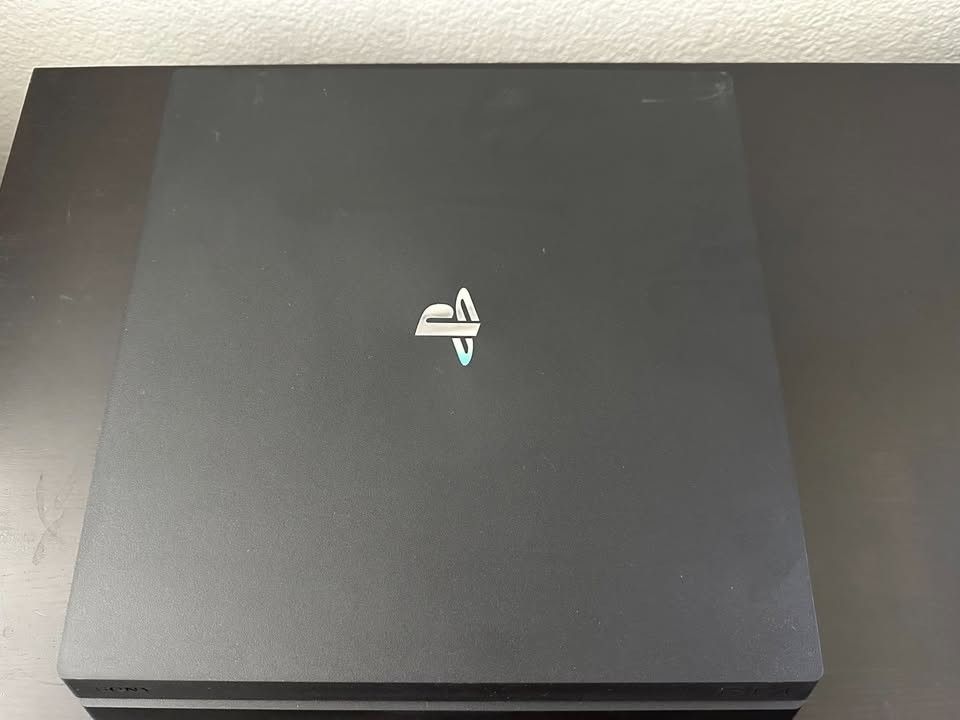 PS4 Pro - 2TB - Modded/Jailbreak