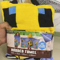 New Minecraft Hooded Towel - 22in x 51in