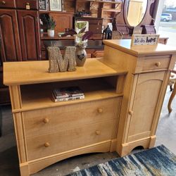 CUTE DRESSER/ CHANGING TABLE 