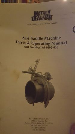 Pipe cutting machine