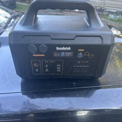 1,000 Watt Power Bank