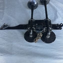 1(contact info removed) Chevy Town And Country Horns 