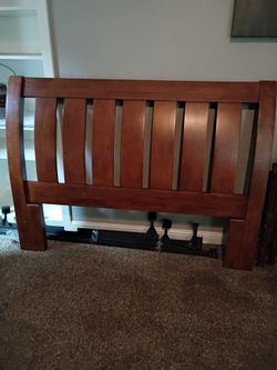 Sleigh bed headboard