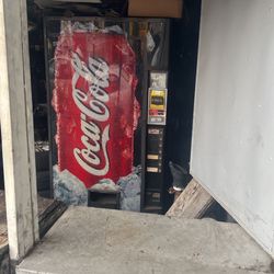 Soda Machine Takes 1 & 5 Bills. Free Free Free