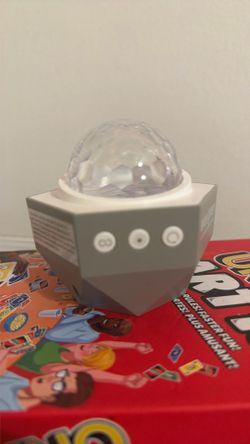 Starlight Projector-no Wall Cord Only plug In But Is In Perfect Condition!
