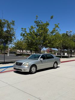 2002 Lexus LS 430