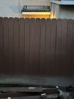 Two 5x6 Gates And Panel
