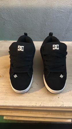 DC Shoes Black Low-Top Skate Sneakers