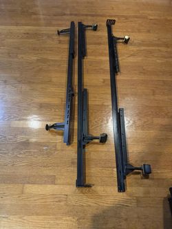 Universal Bed Firm Sturdy Good Condition 30.00