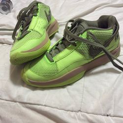 Nike Halloween zombie