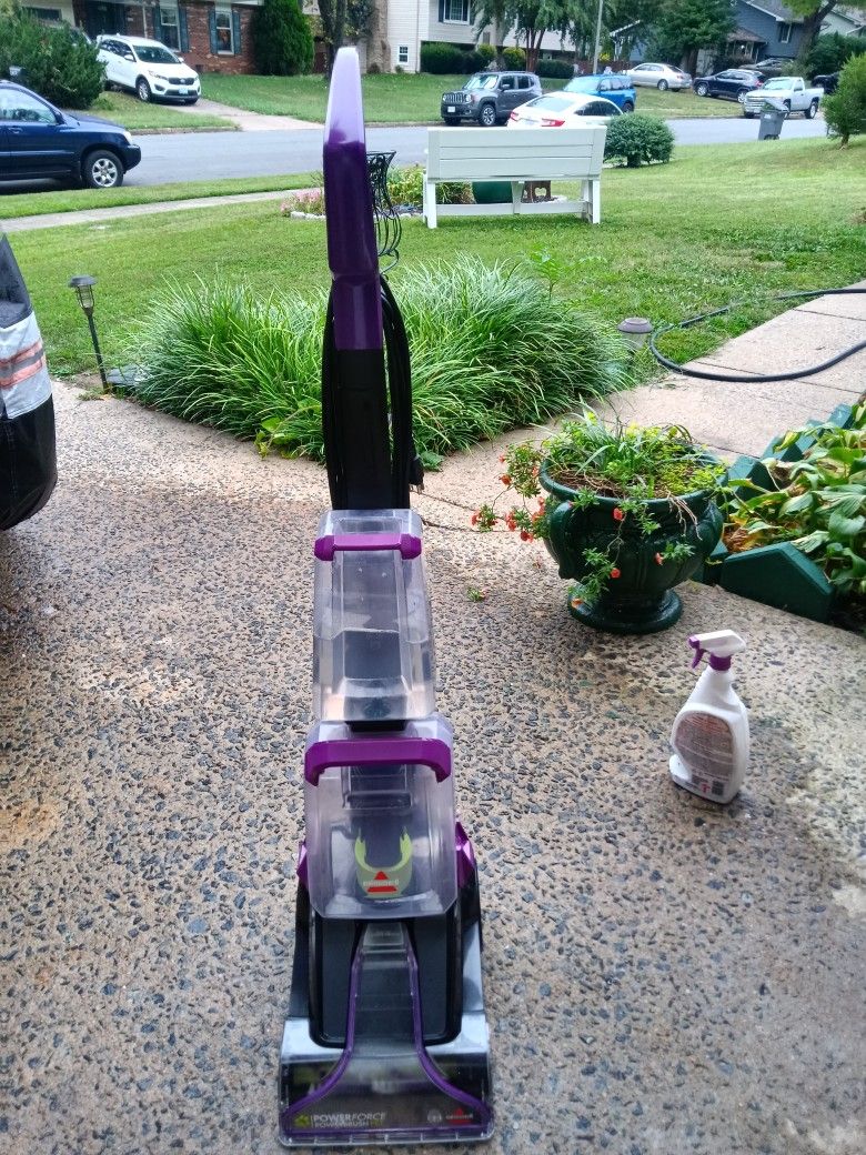 Bissell PowerForce Power Brush Pet Shampooer