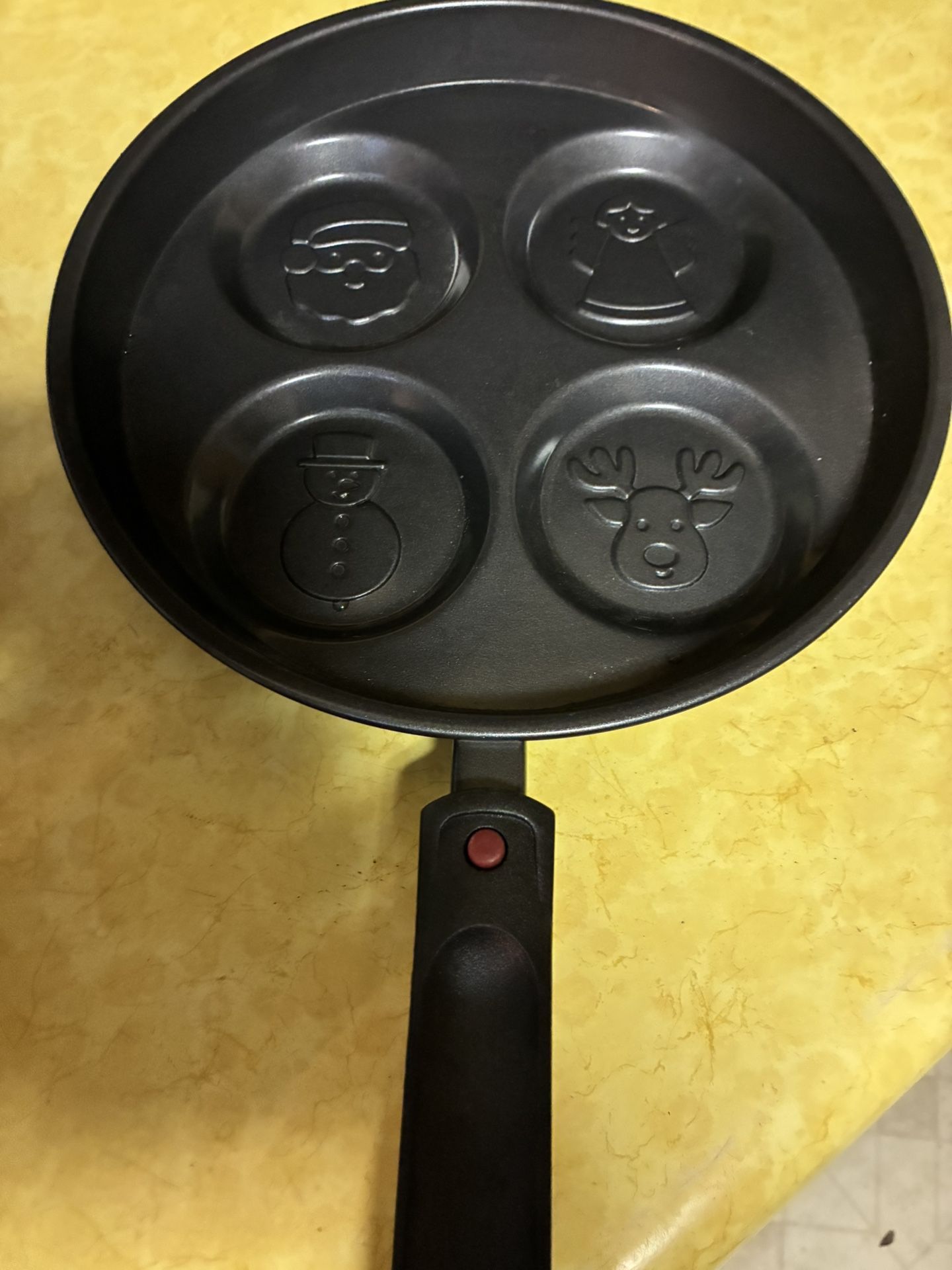 Christmas Mini Pancake Or Cake Pan