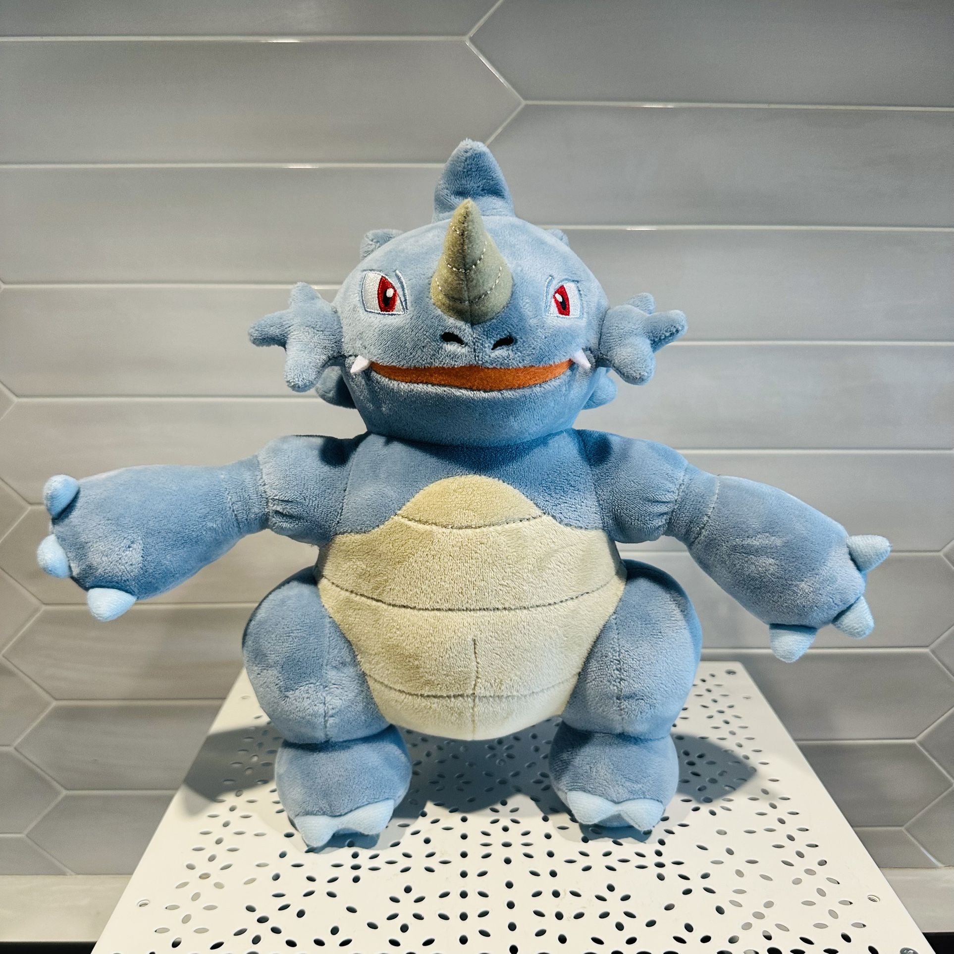 Vintage 1997 Pokémon Rhydon plush toy 10-inch Nintendo 3rd round   