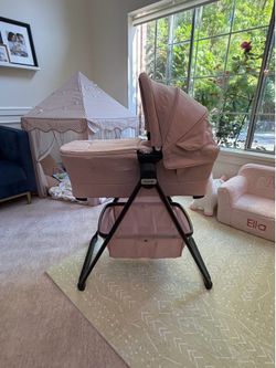 Nuna SWIV & TRIV Series Bassinet & Stand – Pink