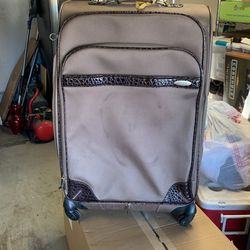 Samsomite Travel Luggage