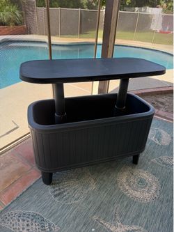 Keter Bevy Bar - large outdoor cooler table