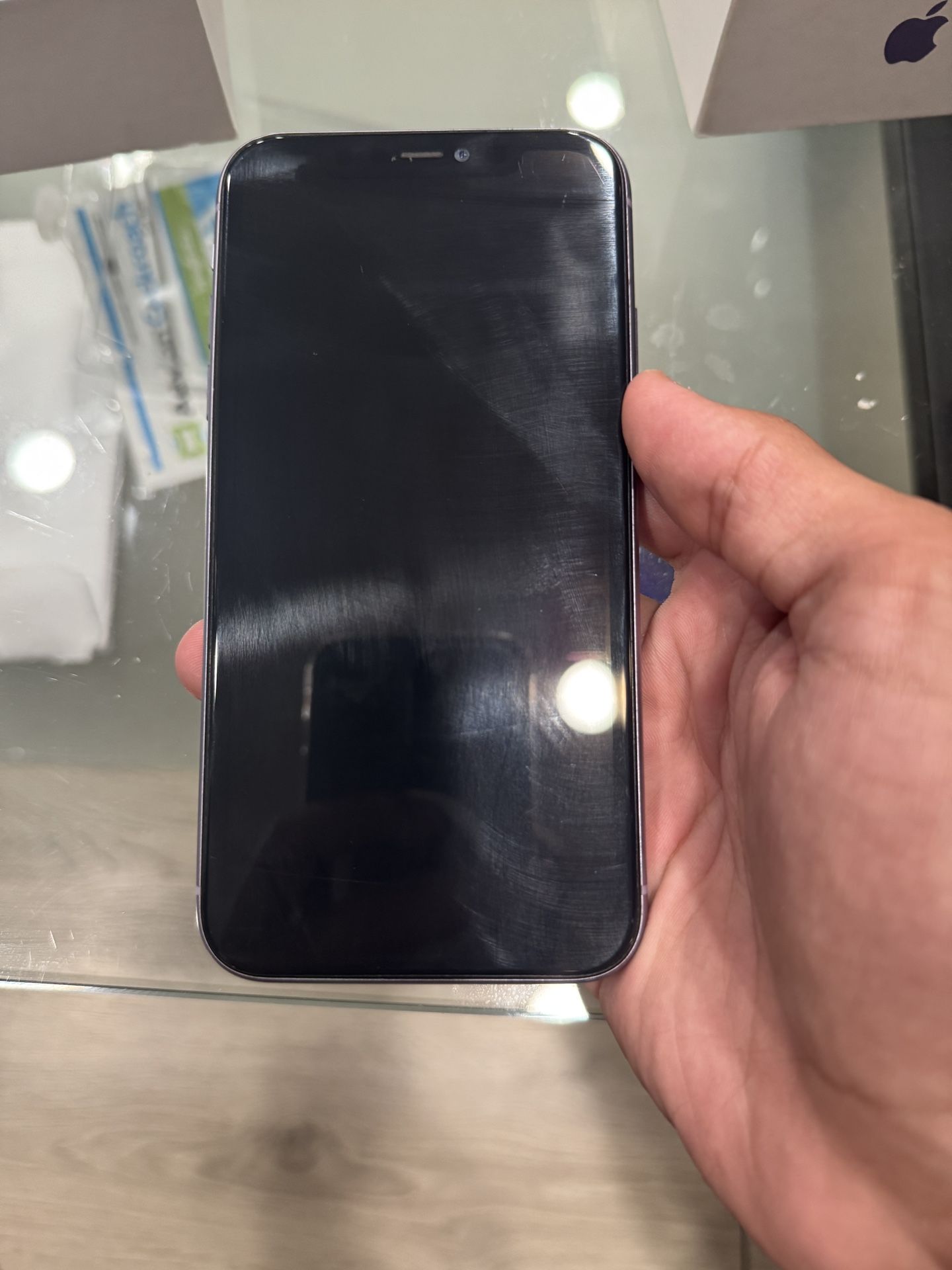 iPhone 11 – 128GB – For Repair or Parts