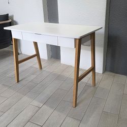 Modern White Writing Desk/ Vanity Table - Scandinavian Style