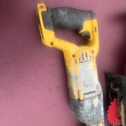 20 Volt dewalt Sawzall