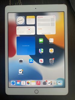 iPad Air 8th Gen- Rose Gold -like NEW!!