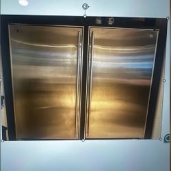 Sub Zero Refrigerator And Freezer