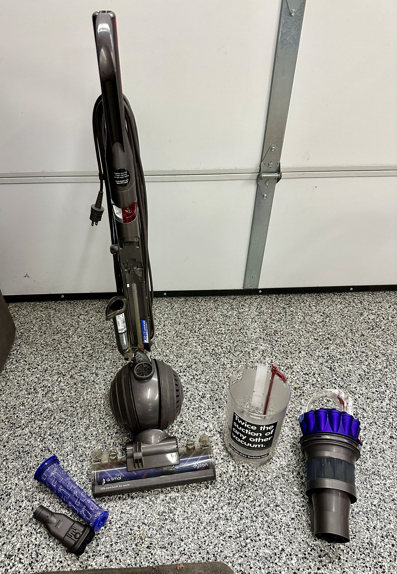 Dyson DC65 Animal Upright Vacuum Cleaner