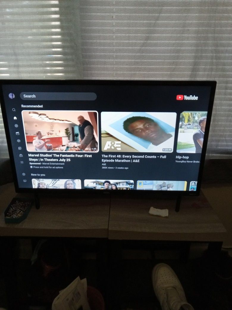 Onn Roku TV 32 Inches
