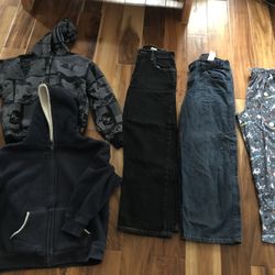 Bundle Of Clothes Size 10-12 youth  . 2 Pcs Levi’s Jeans Size 12 Youth -excellent Condition 