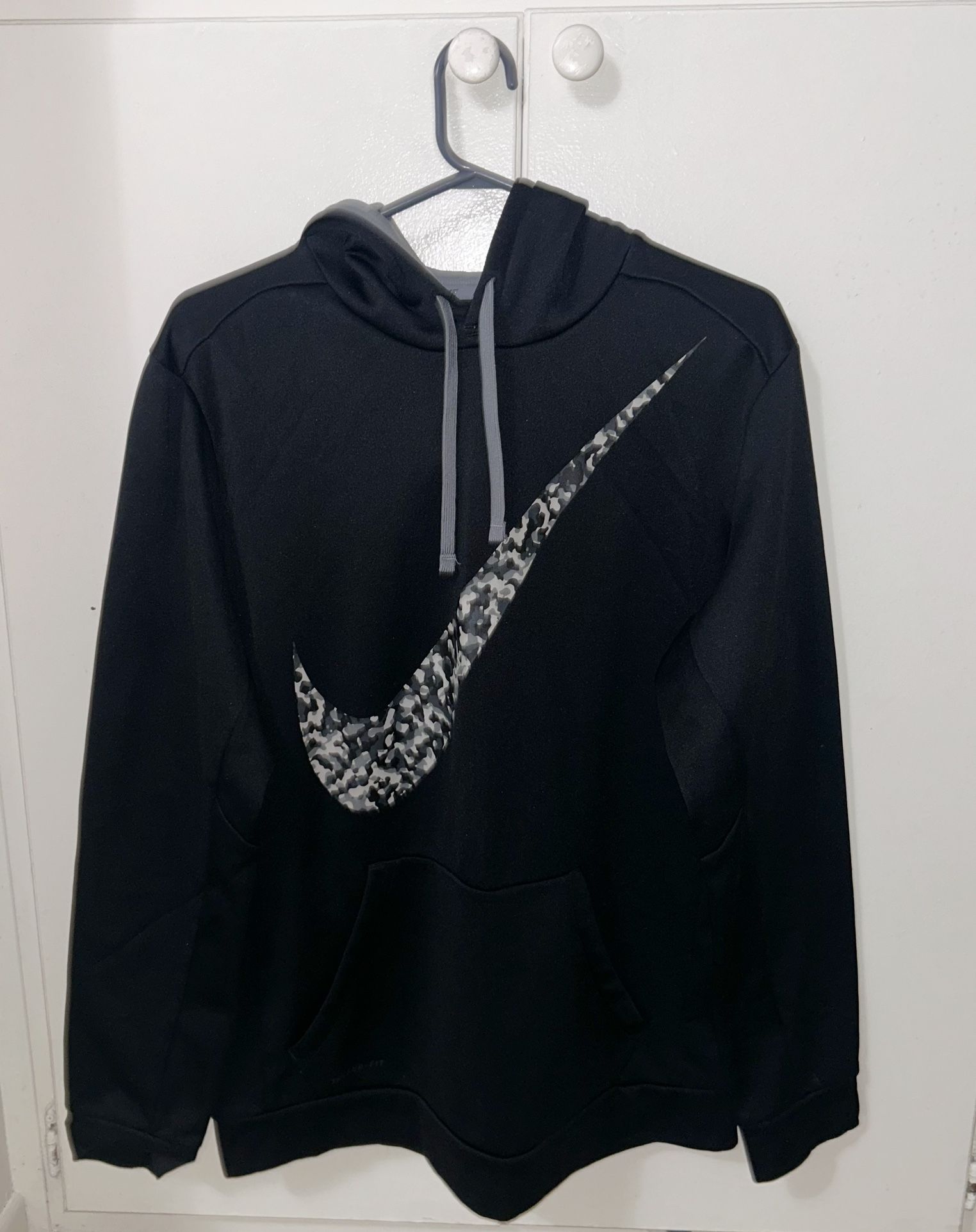 Nike Therma-Fit Pullover Hoodie-Size Large