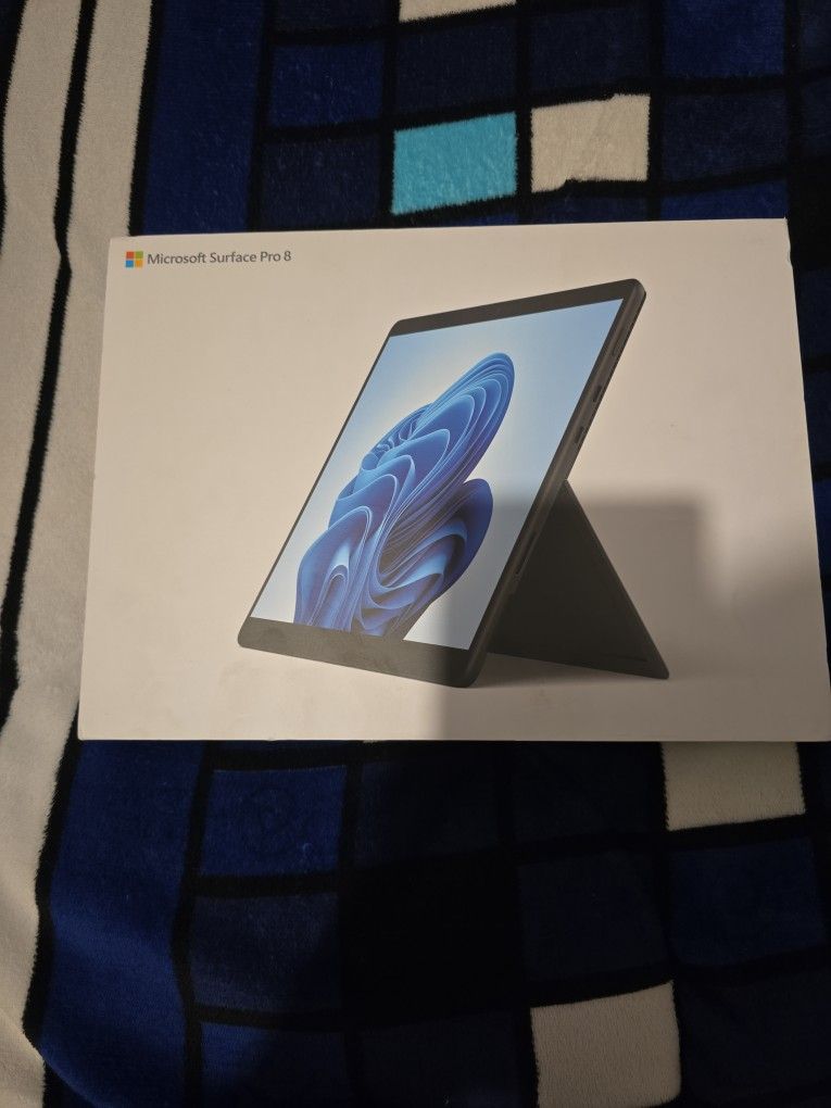 Microsoft Surface Pro 8 