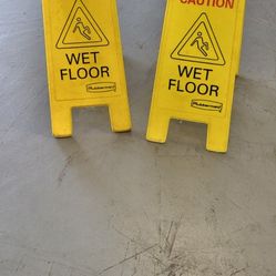 Wet Floor Signs 2 Of Them $9.00