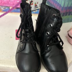 Toddler Boots Size 9