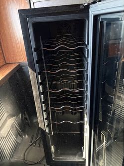 12 bottle wine refrigerator