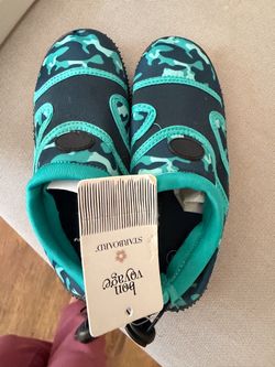 New Water camo shoes kids size M