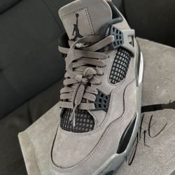 Jordan Cave Stone 4s