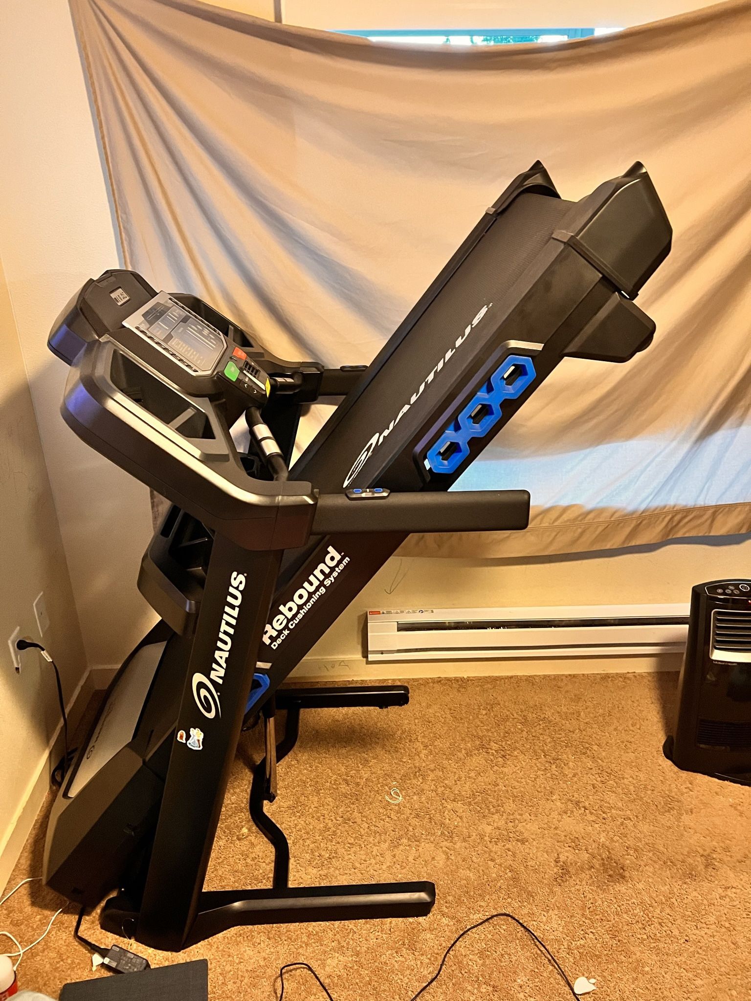 Nautilus -t618 treadmill