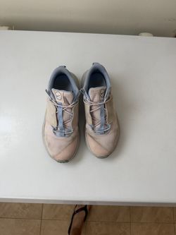 Girls NIKE tennis -Size 3Y