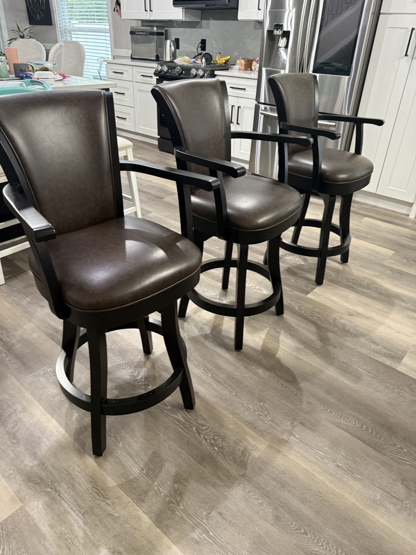 3 Beautiful Bar Stool