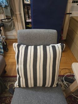 Soft outdoor pillows good condition